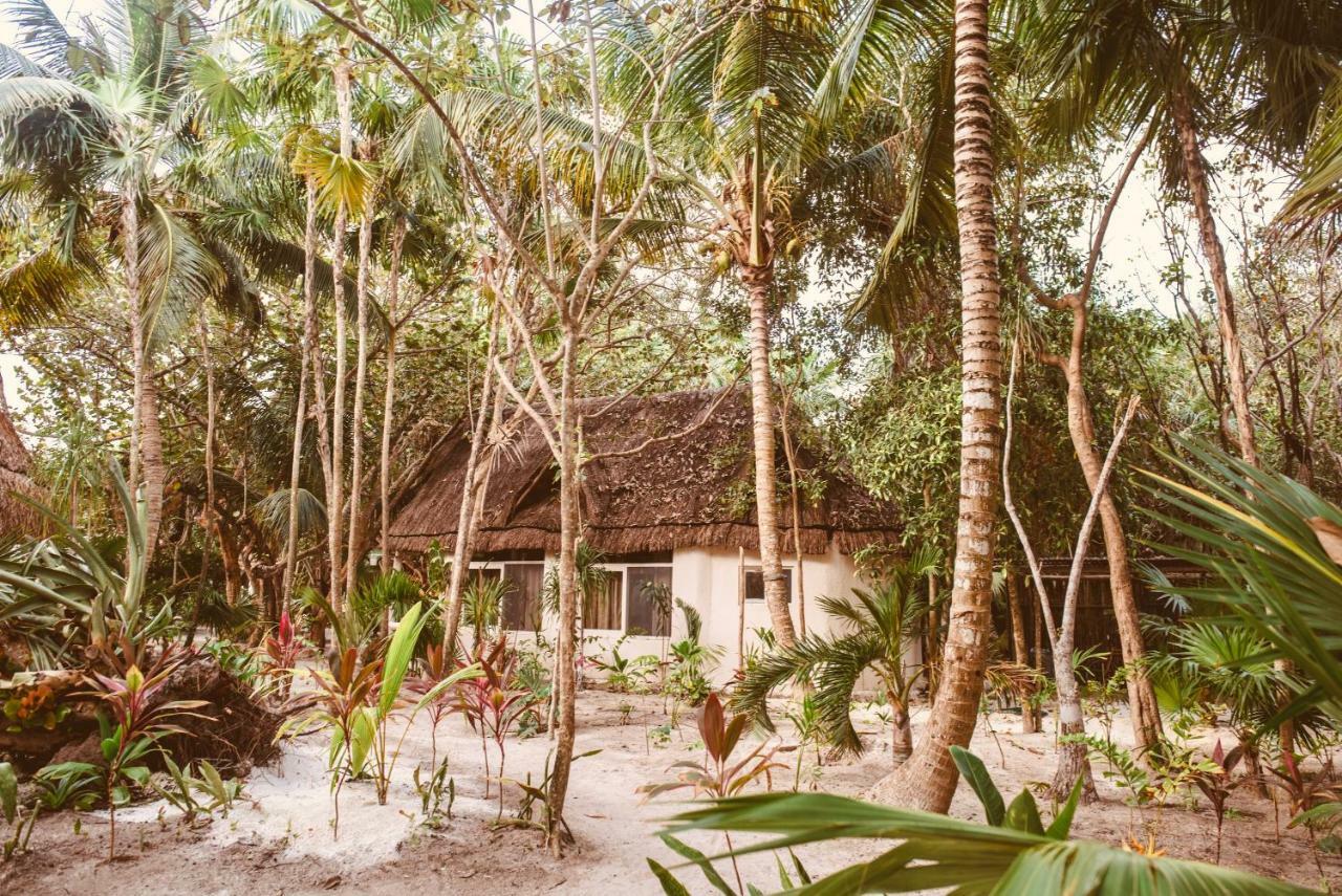 Esencial Tulum Hotel Exterior photo